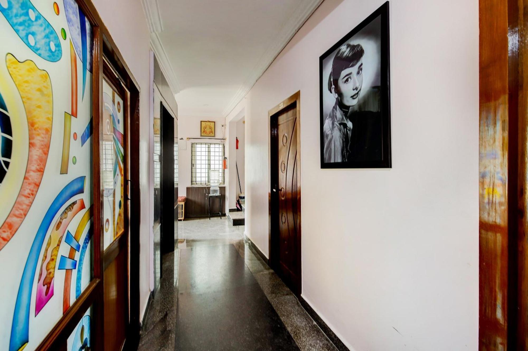 Hotel O Hotel Utsav Palace Bangalore Extérieur photo
